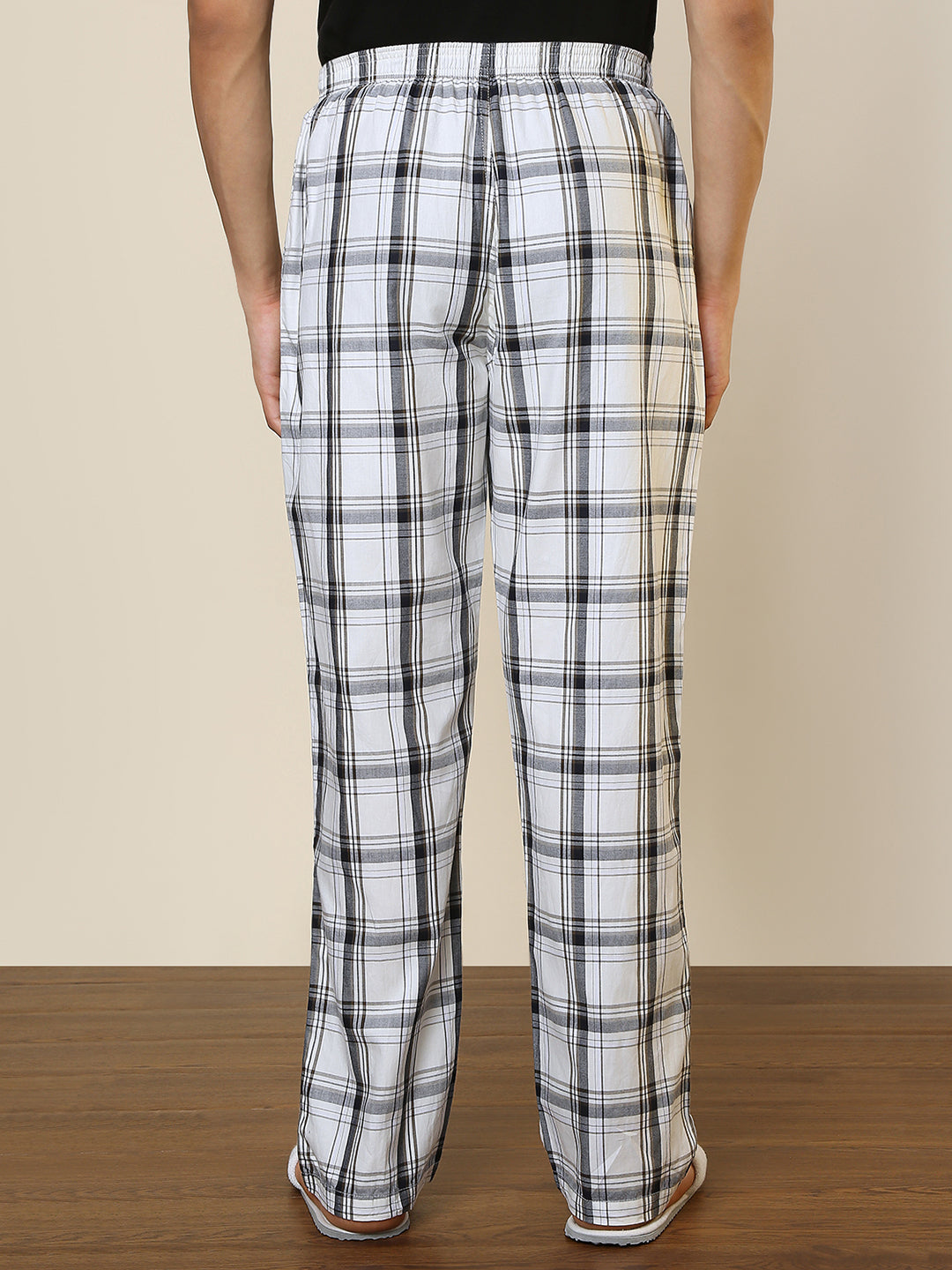 Sleepz Men White Checks Regular Fit Cotton Pyjama