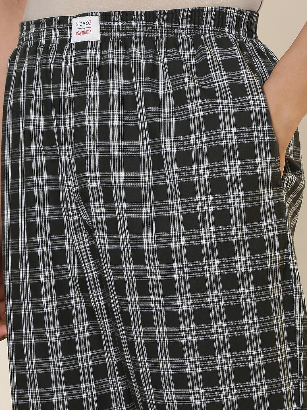 Sleepz Men Green Checks Regular Fit Cotton Pyjama