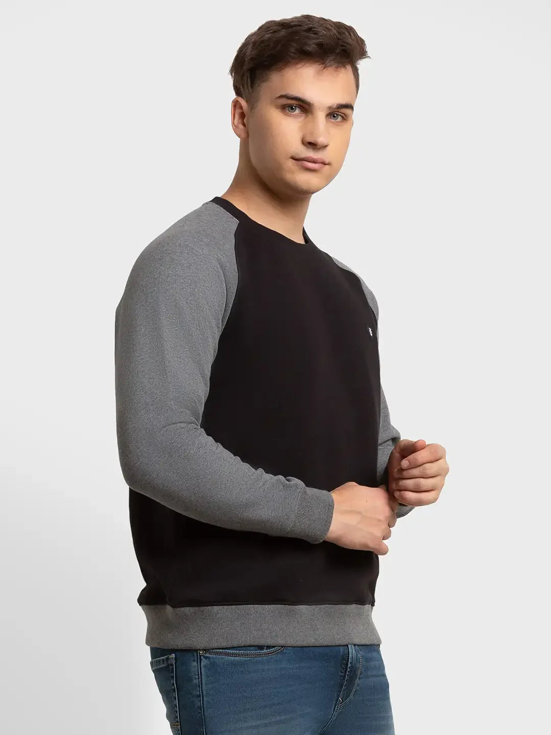 Men Black Tailored Fit Solid Cotton Polyester Blend Full Sleeve Henley Neck Collar Sweatshirts