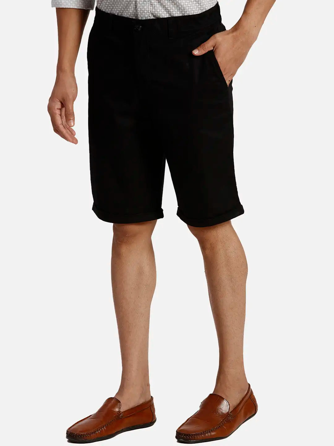 Colorplus Regular Fit Solid Black Short