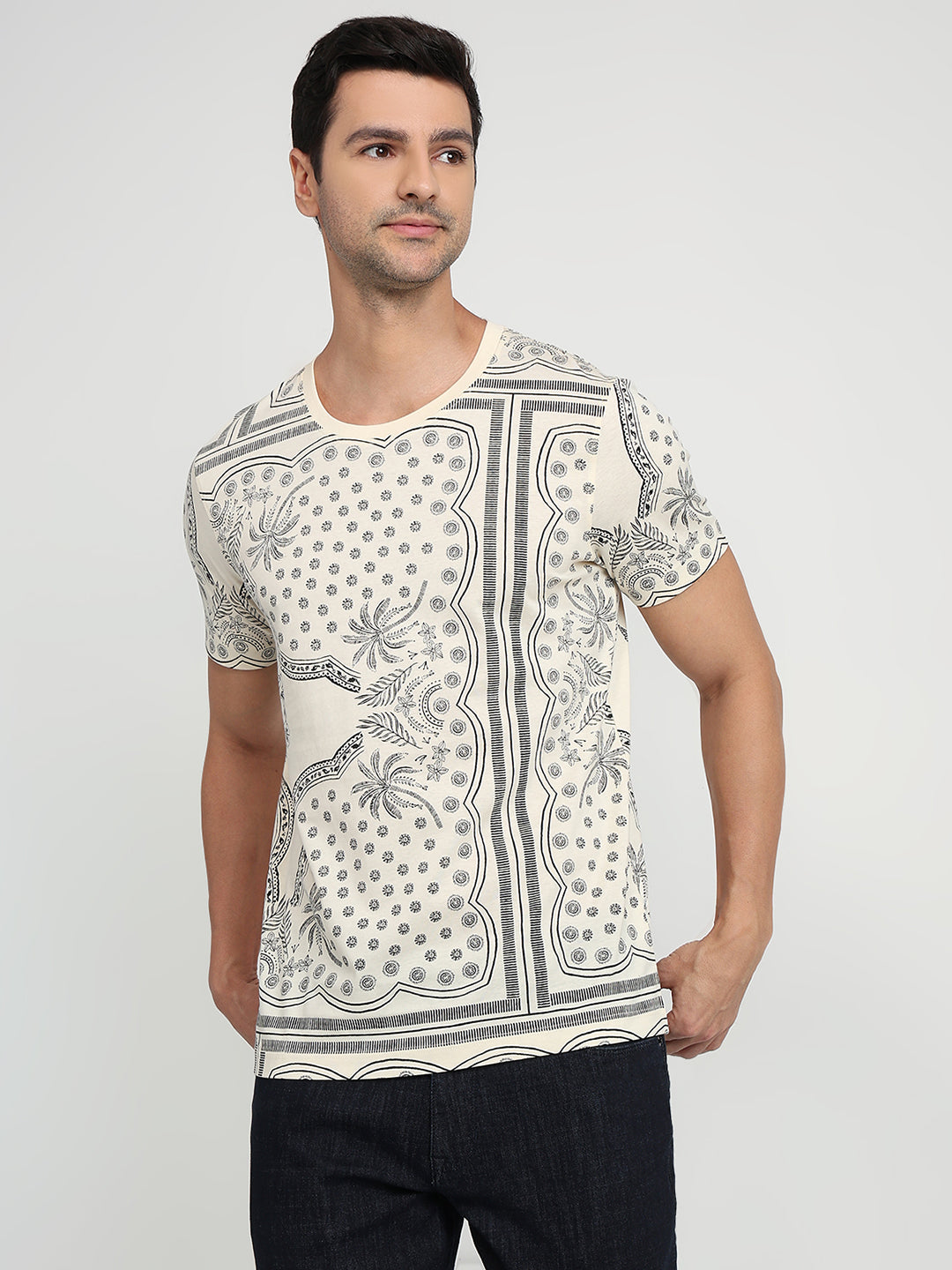 Colorplus Men White Printed Regular Fit Cotton Half Sleeve T-Shirt