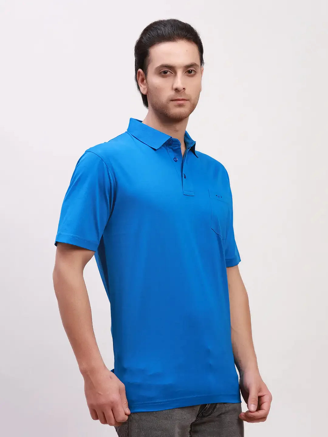 Colorplus Men Blue Solid Classic Fit Cotton Half Sleeve T-Shirt