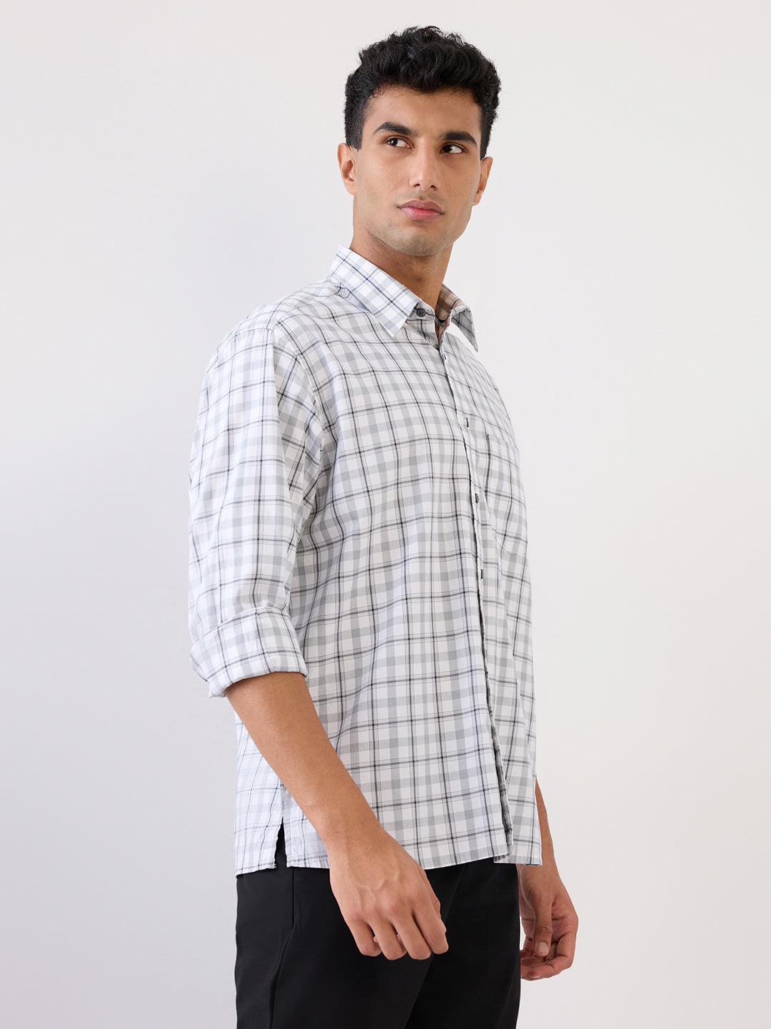 Colorplus Men White Checks Comfort Fit Cotton Full Sleeve Casual Shirt