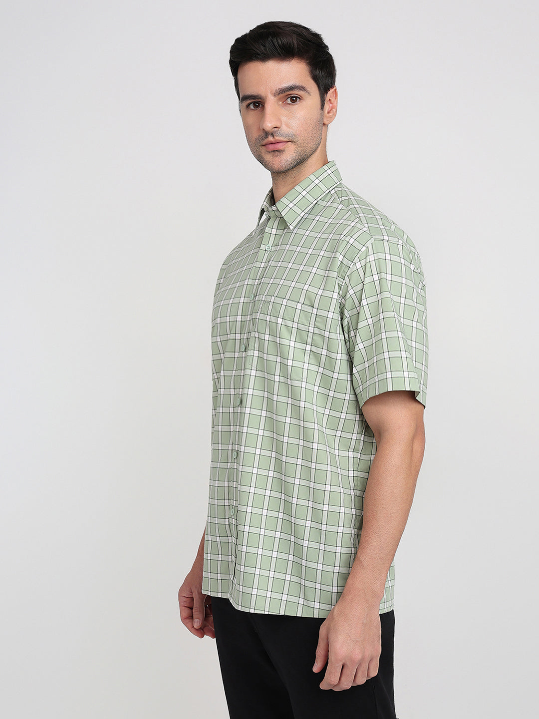 Colorplus Men Green Checks Comfort Fit Cotton Half Sleeve Casual Shirt