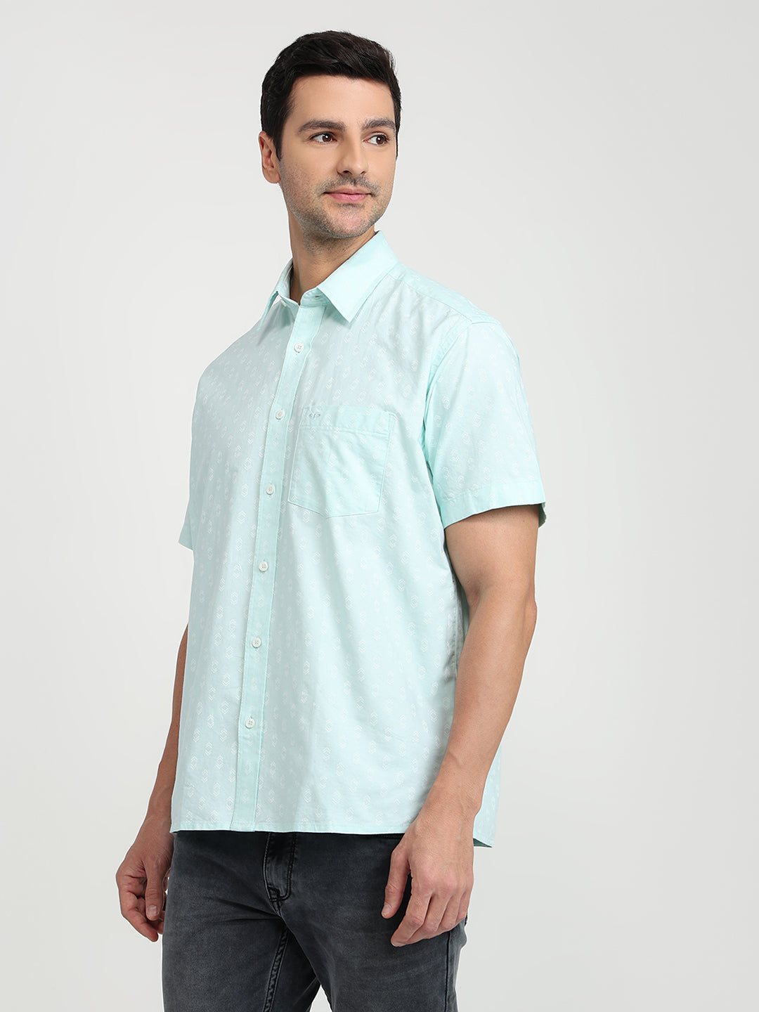 Colorplus Men Blue Printed Comfort Fit Cotton Half Sleeve Casual Shirt