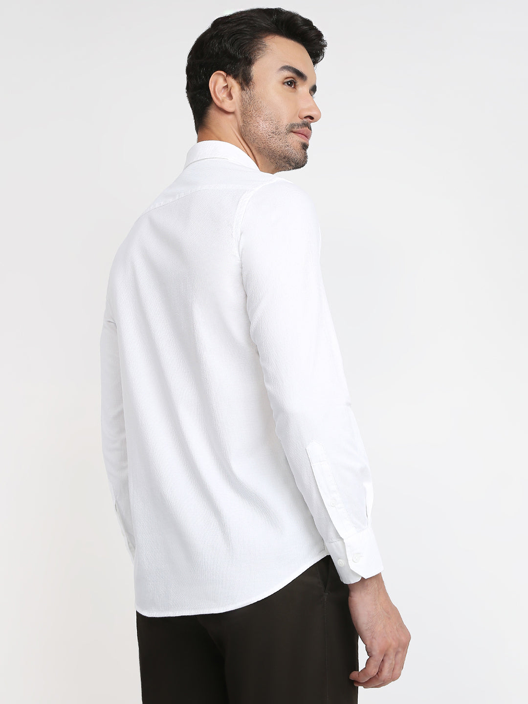 Colorplus Men White Solid Slim Fit Cotton Full Sleeve Casual Shirt