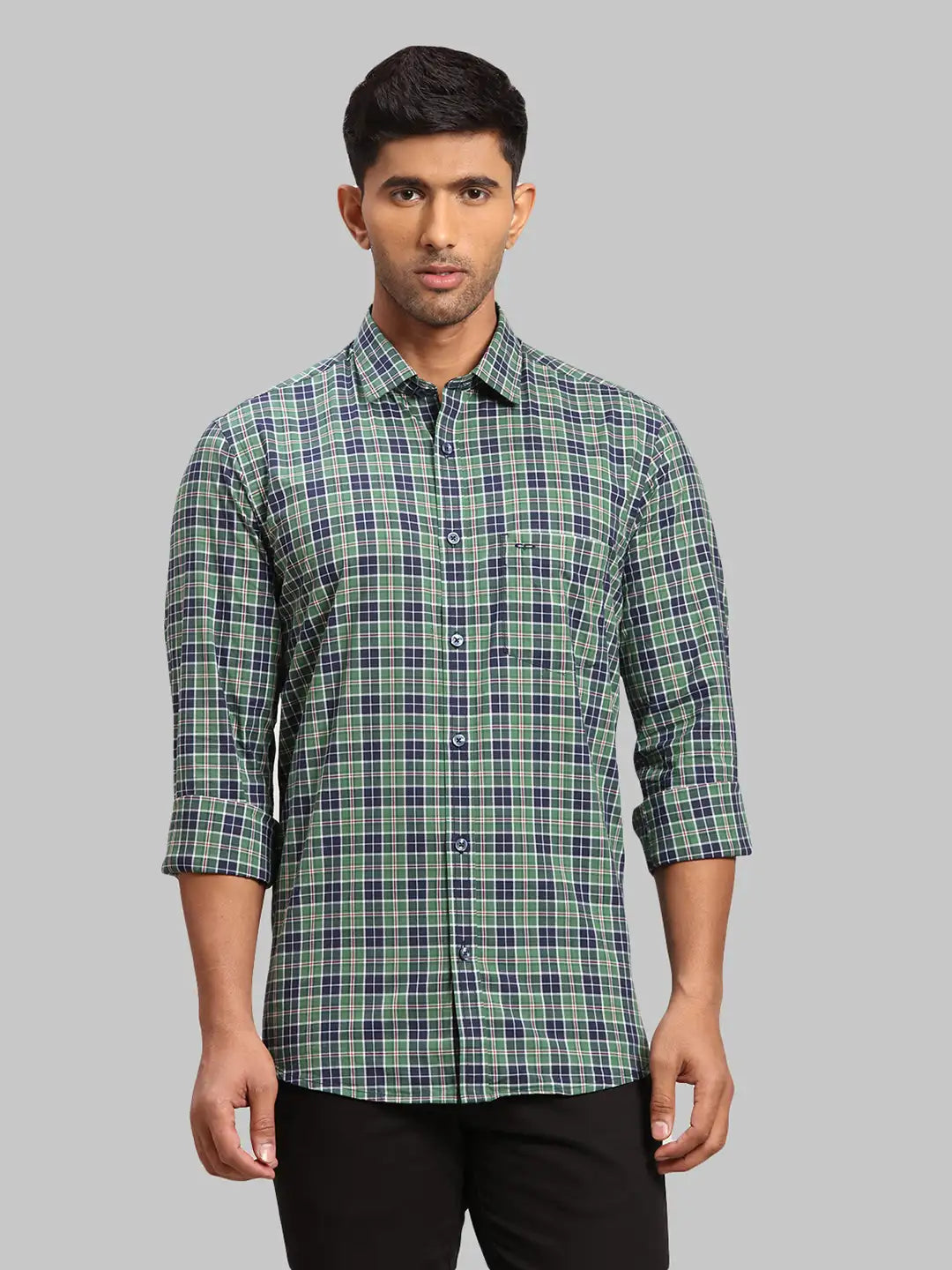 Men Green Tailored Fit Checks Cotton Full Sleeve Shirts
