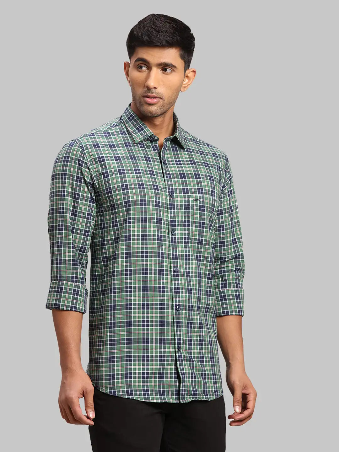 Men Green Tailored Fit Checks Cotton Full Sleeve Shirts