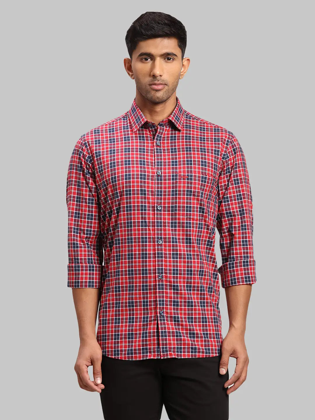 Men Red Tailored Fit Checks Cotton Full Sleeve Shirts