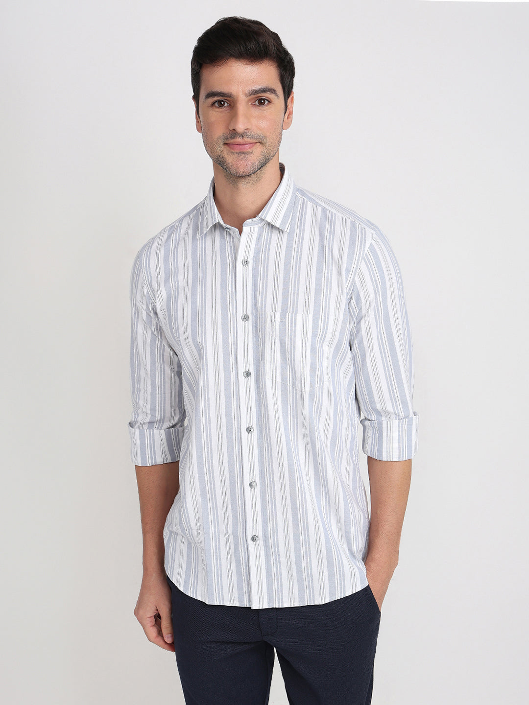 Colorplus Men White Stripe Regular Fit Cotton Blend Full Sleeve Casual Shirt