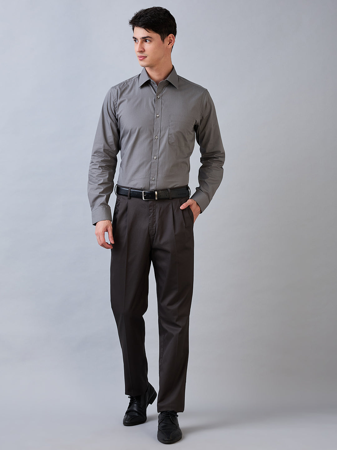 ColorPlus Men Grey Solid Comfort Fit Cotton Trouser