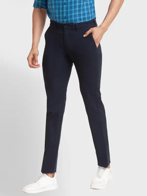 Men Blue Contemporary Fit Solid Piece Dyed Cotton Blend Trouser