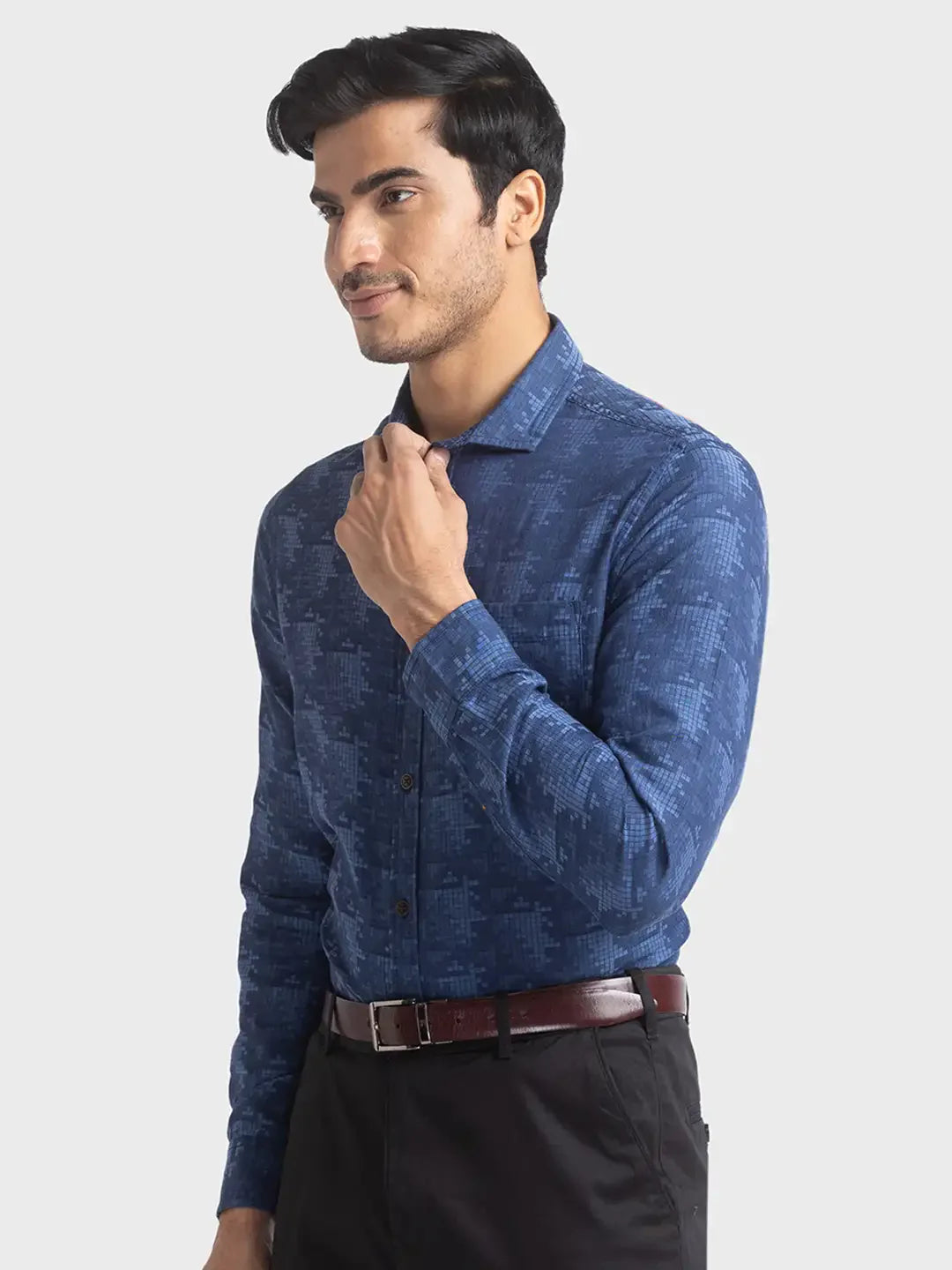 Men Blue Contemporary Fit Jacquard Cotton Full Sleeve Shirts