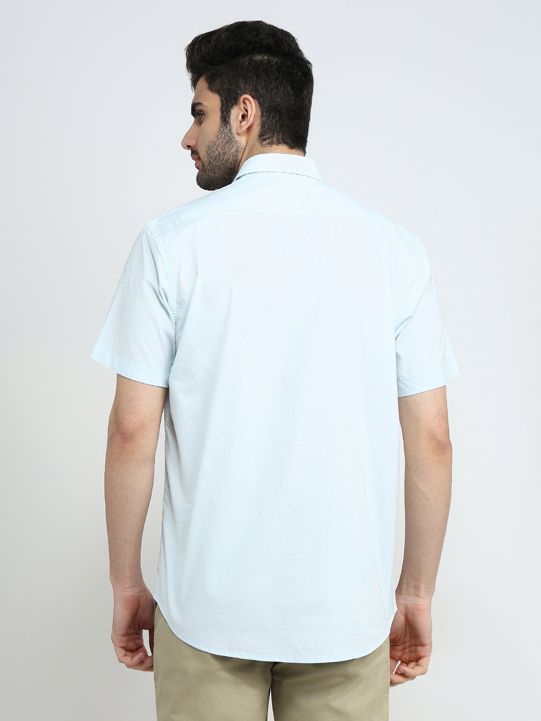 Colorplus Men Blue Solid Regular Fit Cotton Blend Half Sleeve Casual Shirt