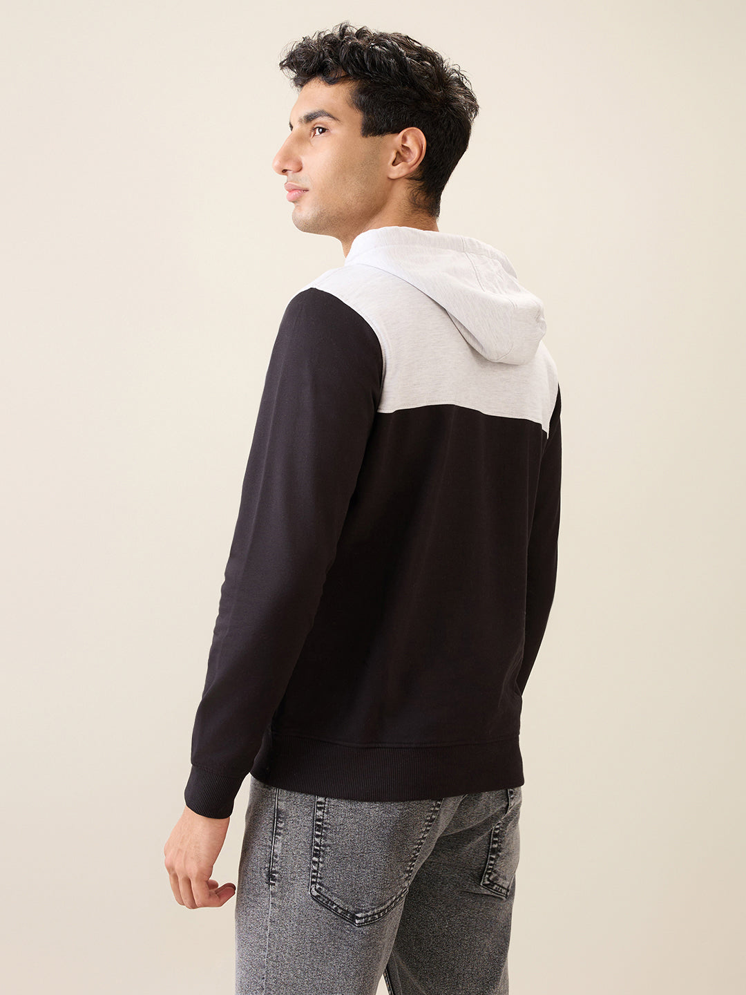 Park Avenue Men Grey Printed Slim Fit Cotton Blend Sweatshirt