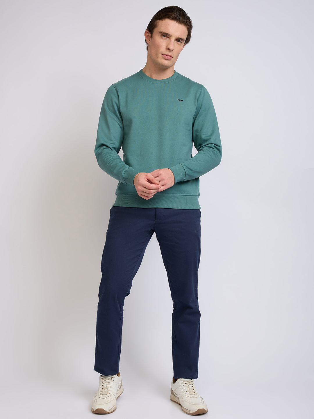 Park Avenue Men Green Solid Slim Fit Cotton Blend Round Neck Collar Sweatshirt