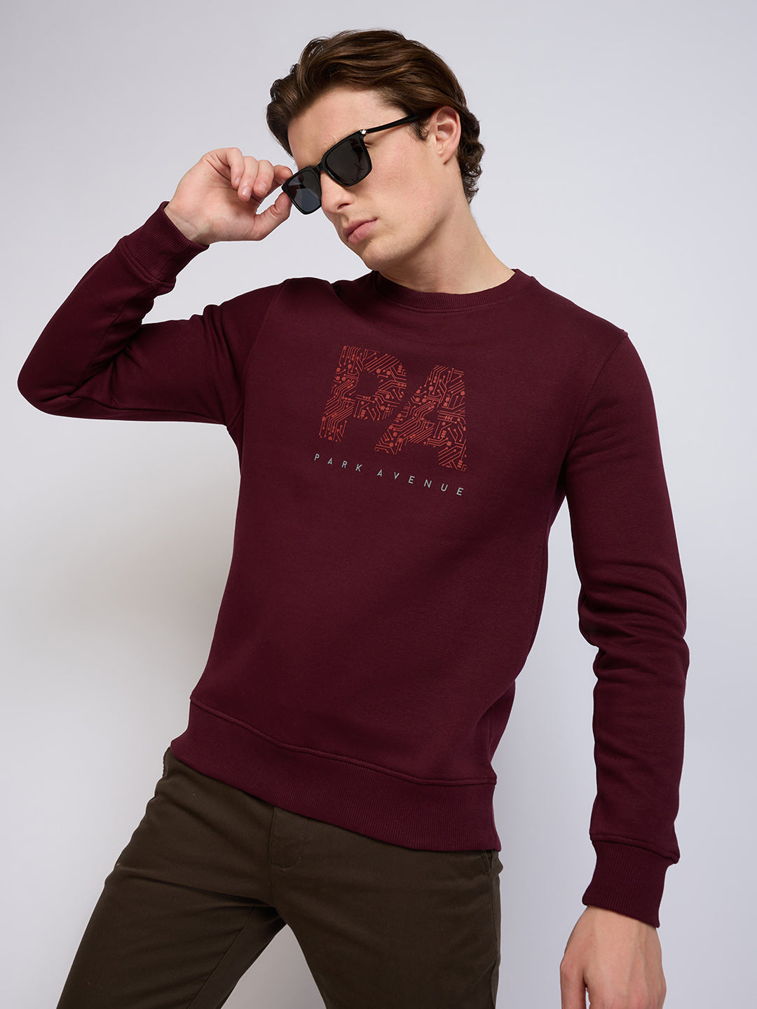 Park Avenue Men Maroon Printed Slim Fit Cotton Blend Sweatshirt