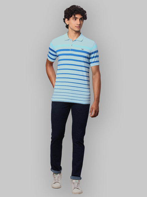 Park Avenue Men Blue Slim Fit Stripe T-Shirt