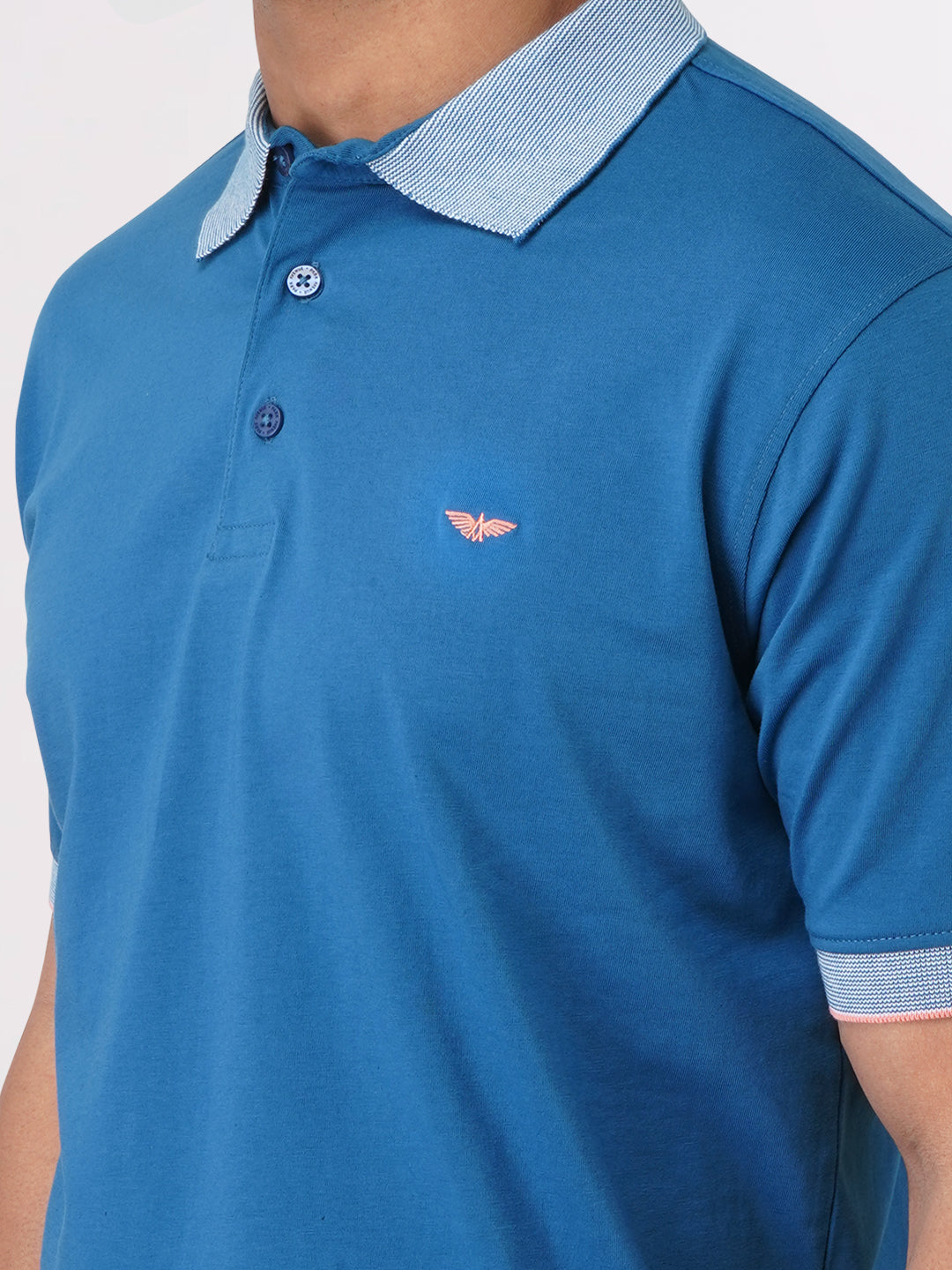 Park Avenue Blue Solid Slim Fit Half Sleeve Cotton Blend T-Shirt