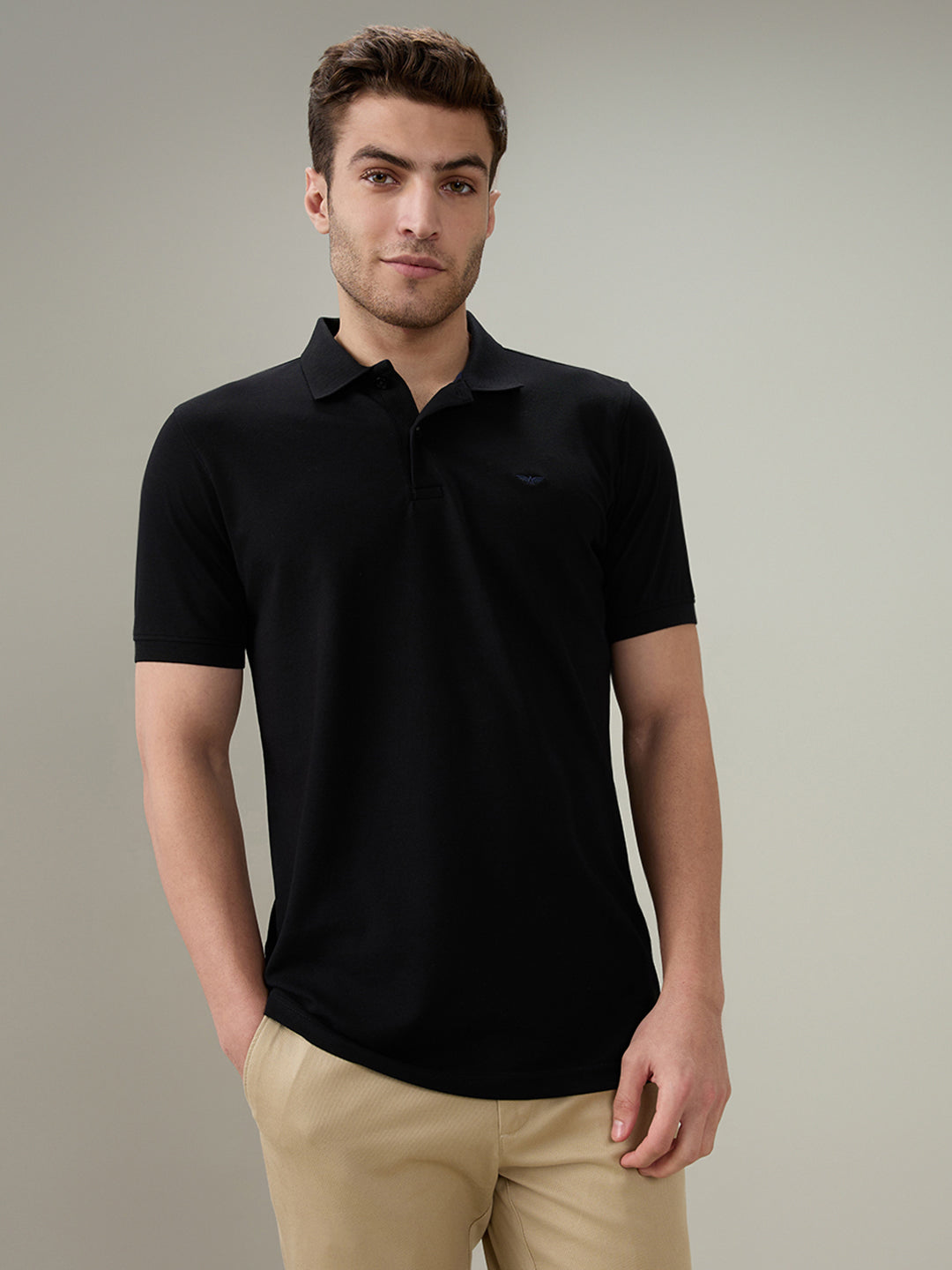 Park Avenue Men Black Solid Slim Fit Cotton Blend Half Sleeve T-Shirt