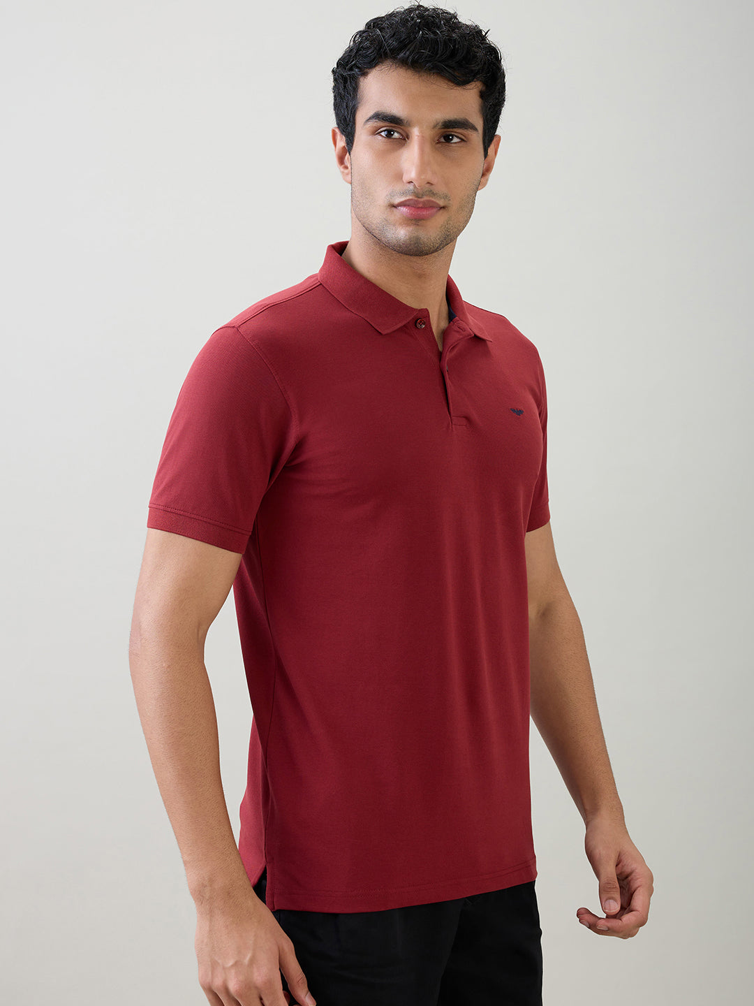 Park Avenue Men Red Solid Slim Fit Cotton Blend Half Sleeve T-Shirt