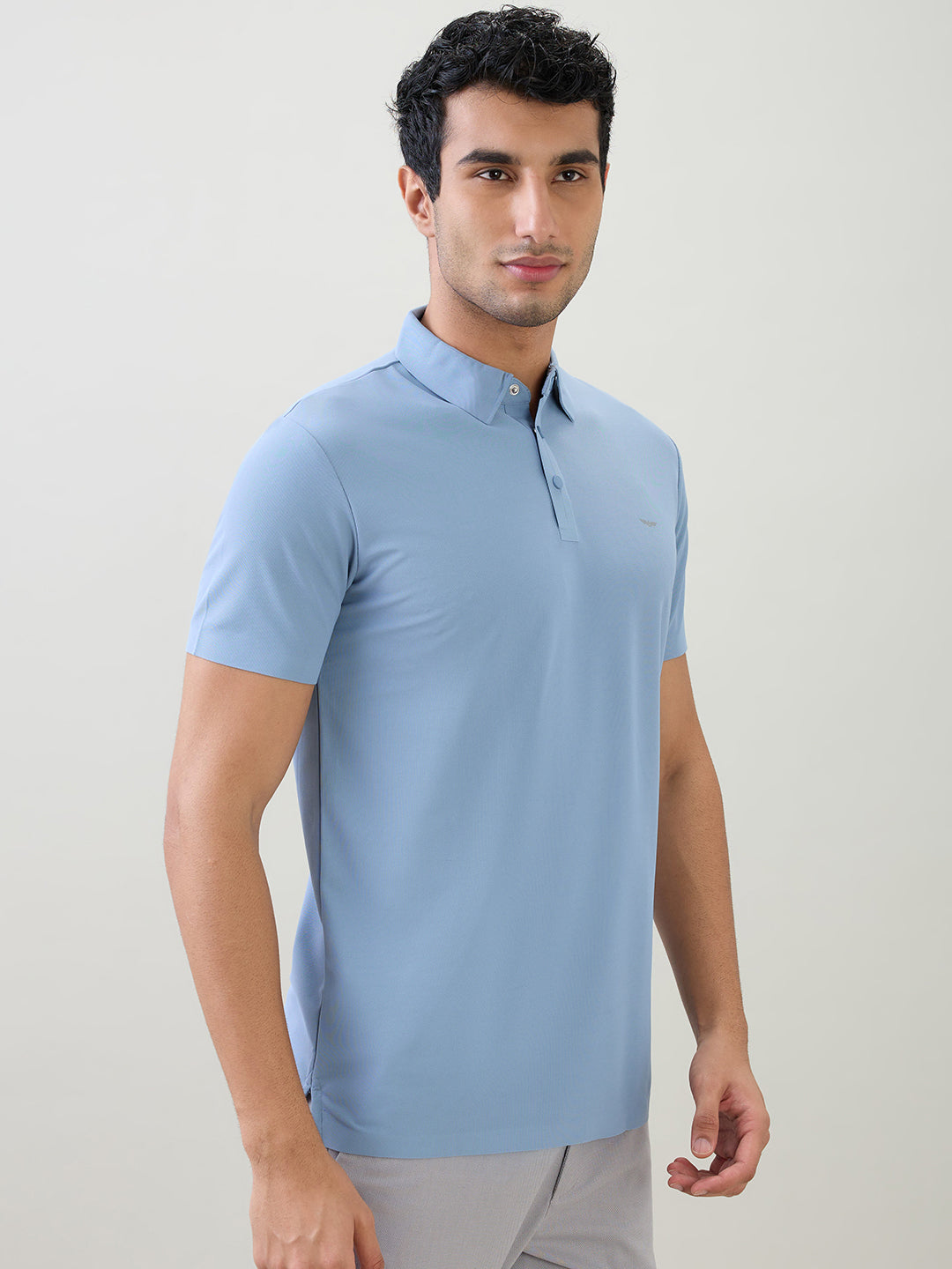 Park Avenue Men Blue Solid Slim Fit Polyester Half Sleeve T-Shirt
