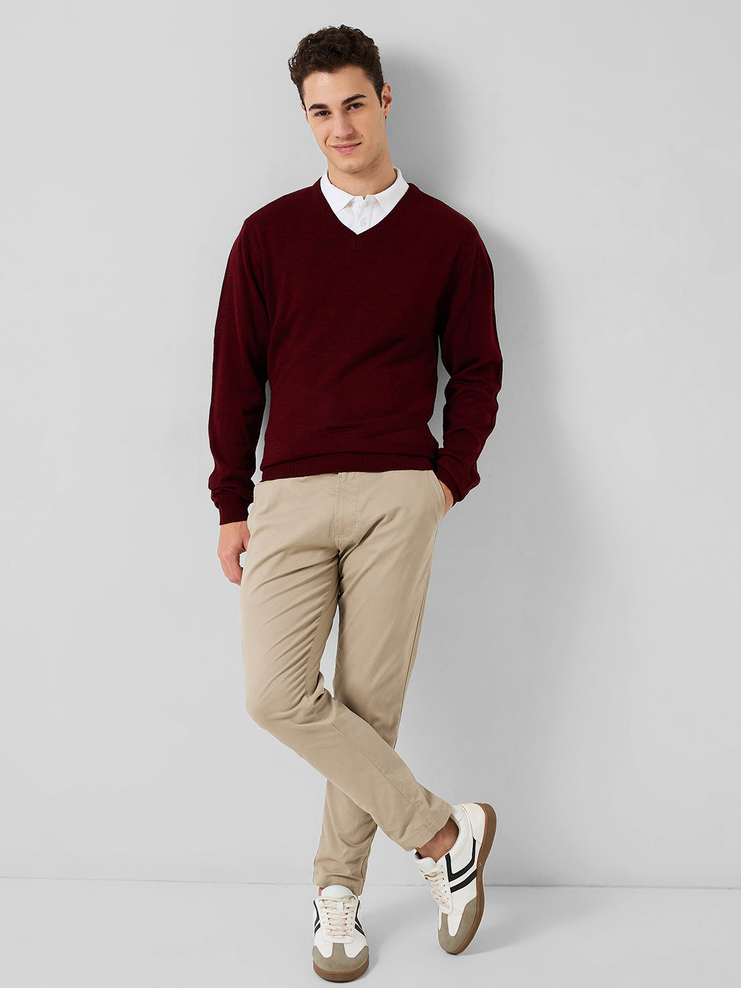 Park Avenue Men Blue Structure Regular Fit Acro Blend Full Sleeve V Neck Collar Sweater