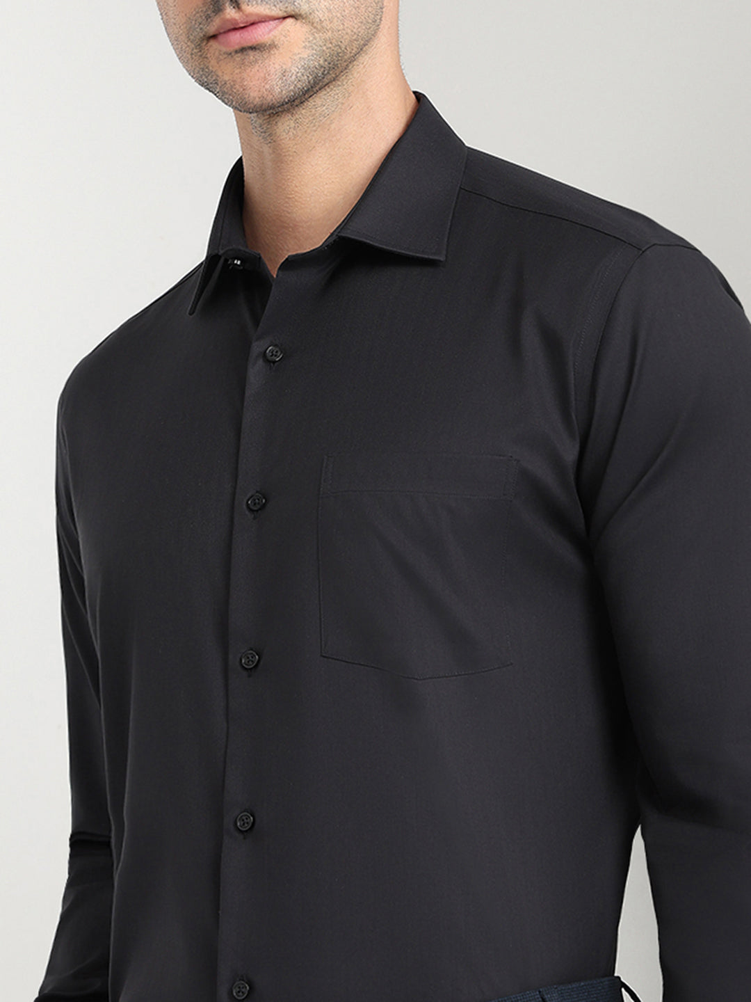 Park Avenue Men Black Structure Regular Fit Cotton Blend Full Sleeve Ainsley Collar Formal Shirt