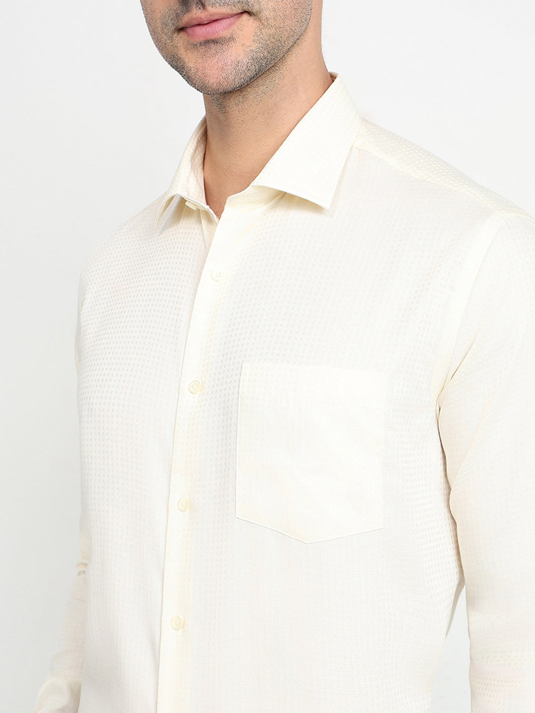 Park Avenue Men White Stripe Regular Fit Cotton Blend Full Sleeve Ainsley Collar Formal Shirt