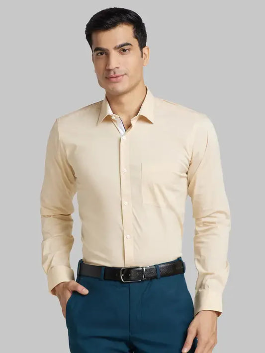 Men Yellow Slim Fit Solid Cotton Blend Shirts