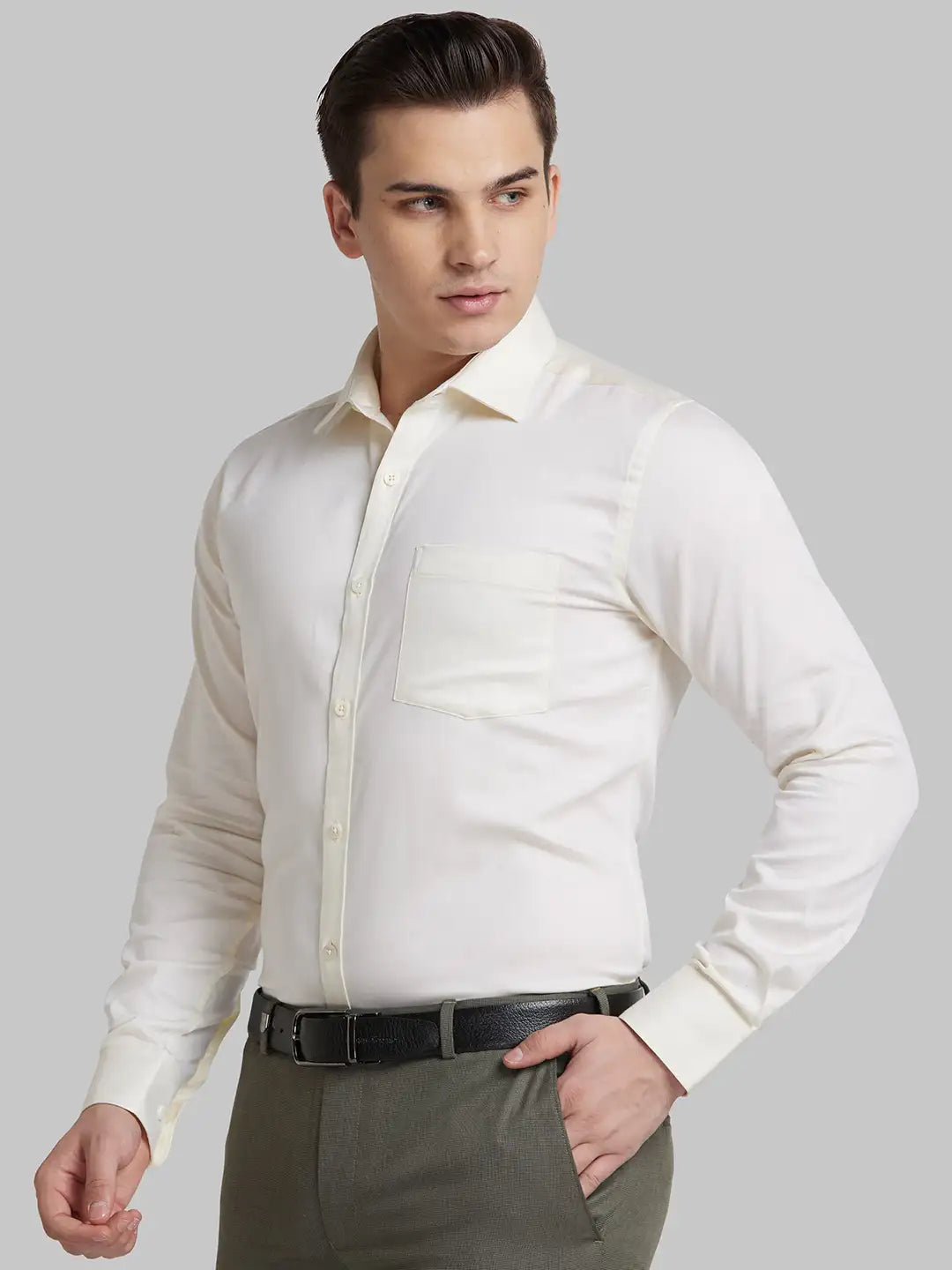 Men Yellow Slim Fit Solid Cotton Shirts