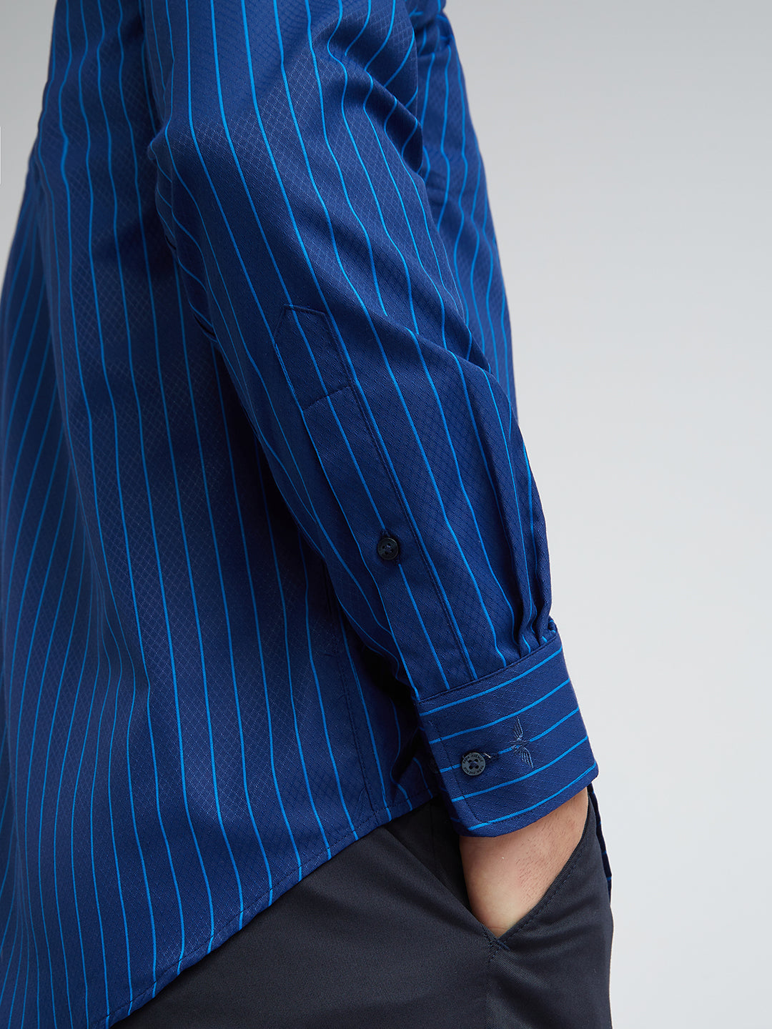 Park Avenue Blue Stripe Slim Fit Cotton Blend Formal Shirt
