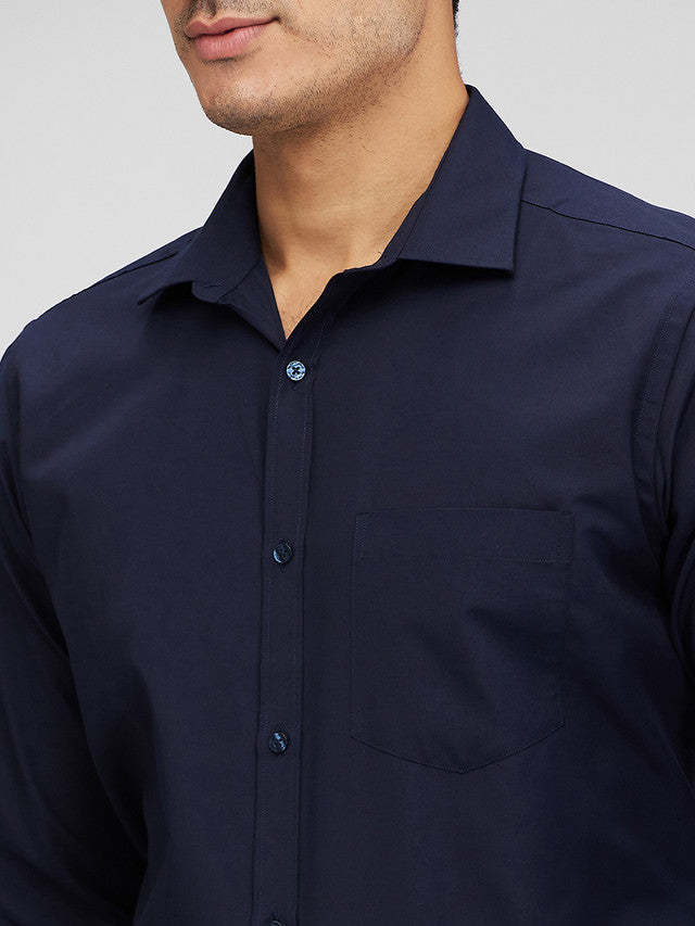 Park Avenue Blue Solid Slim Fit Full Sleeve Polyester Blend Shirt