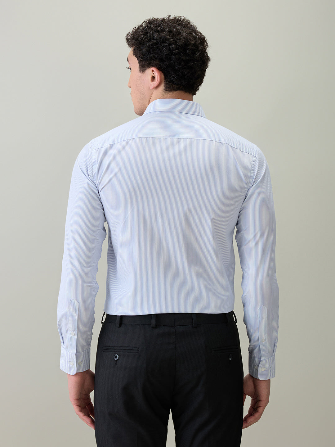 Park Avenue Men Blue Stripe Slim Fit Cotton Blend Formal Shirt
