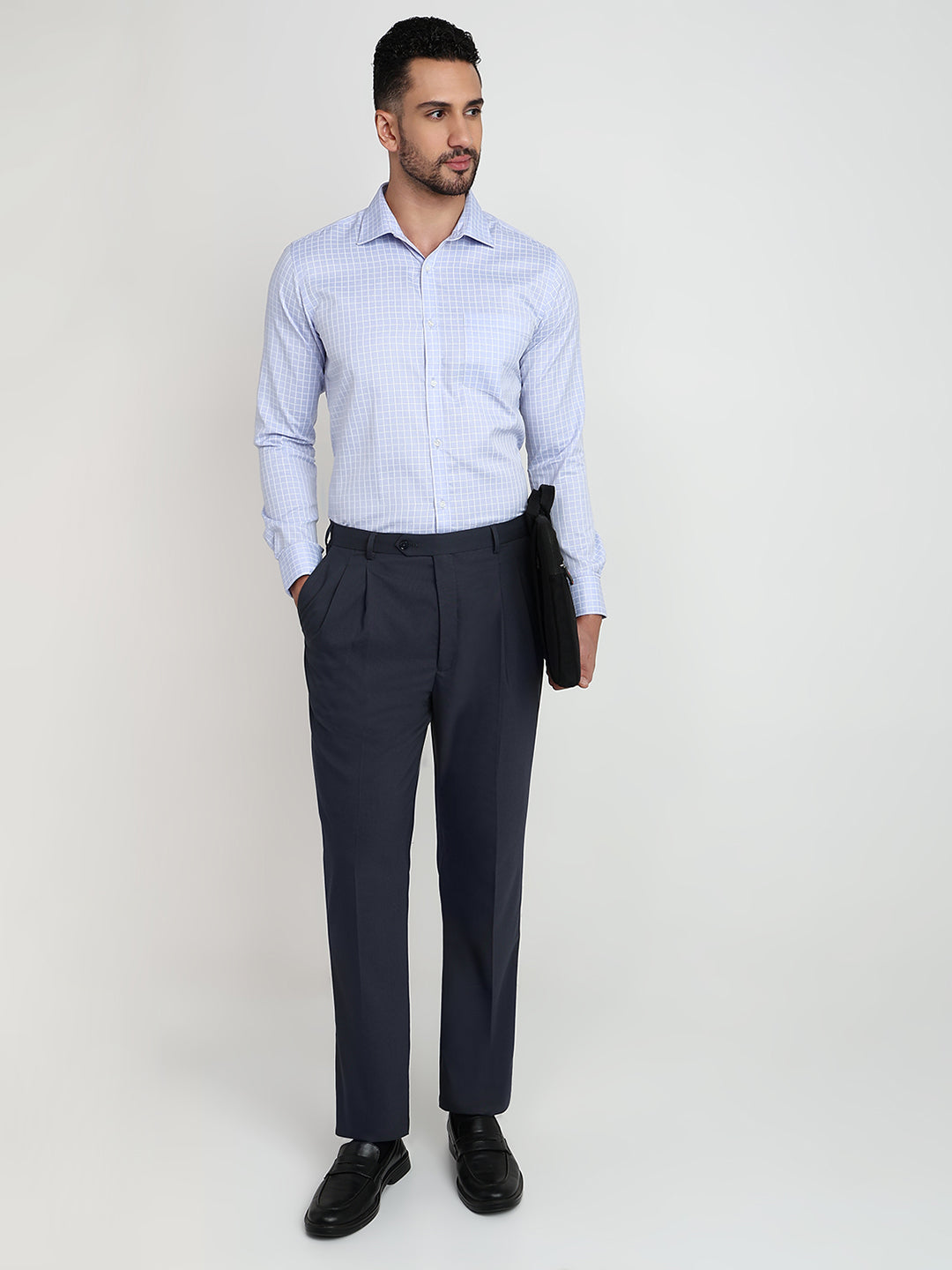 Park Avenue Men Blue Checks Slim Fit Cotton Blend Formal Shirt
