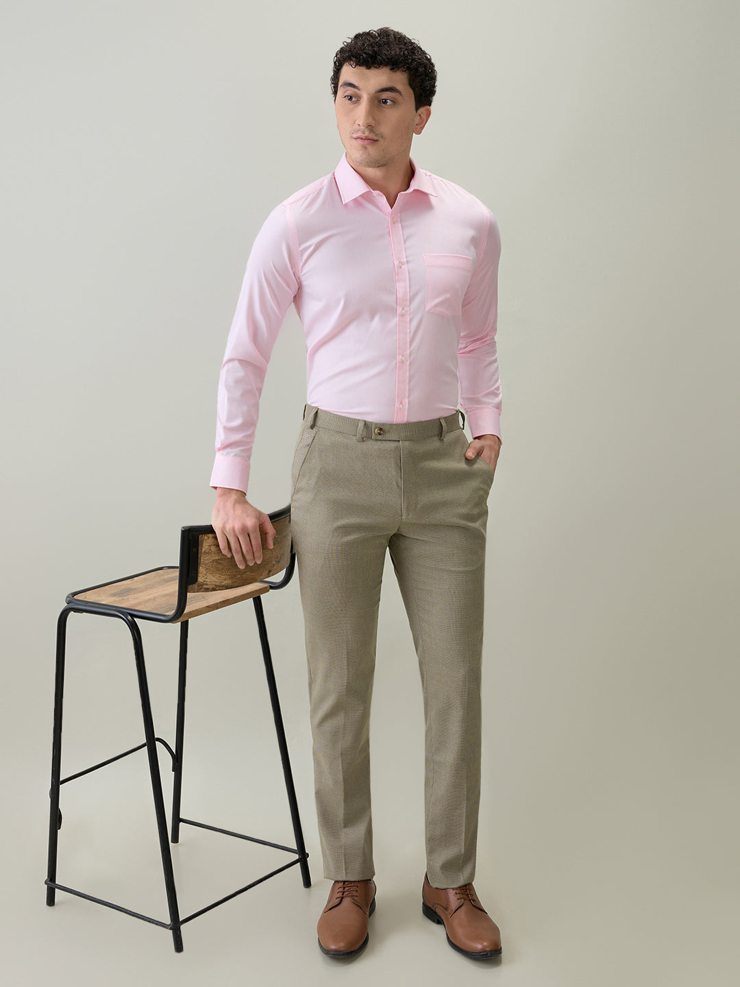 Park Avenue Men Pink Structure Slim Fit Cotton Blend Formal Shirt