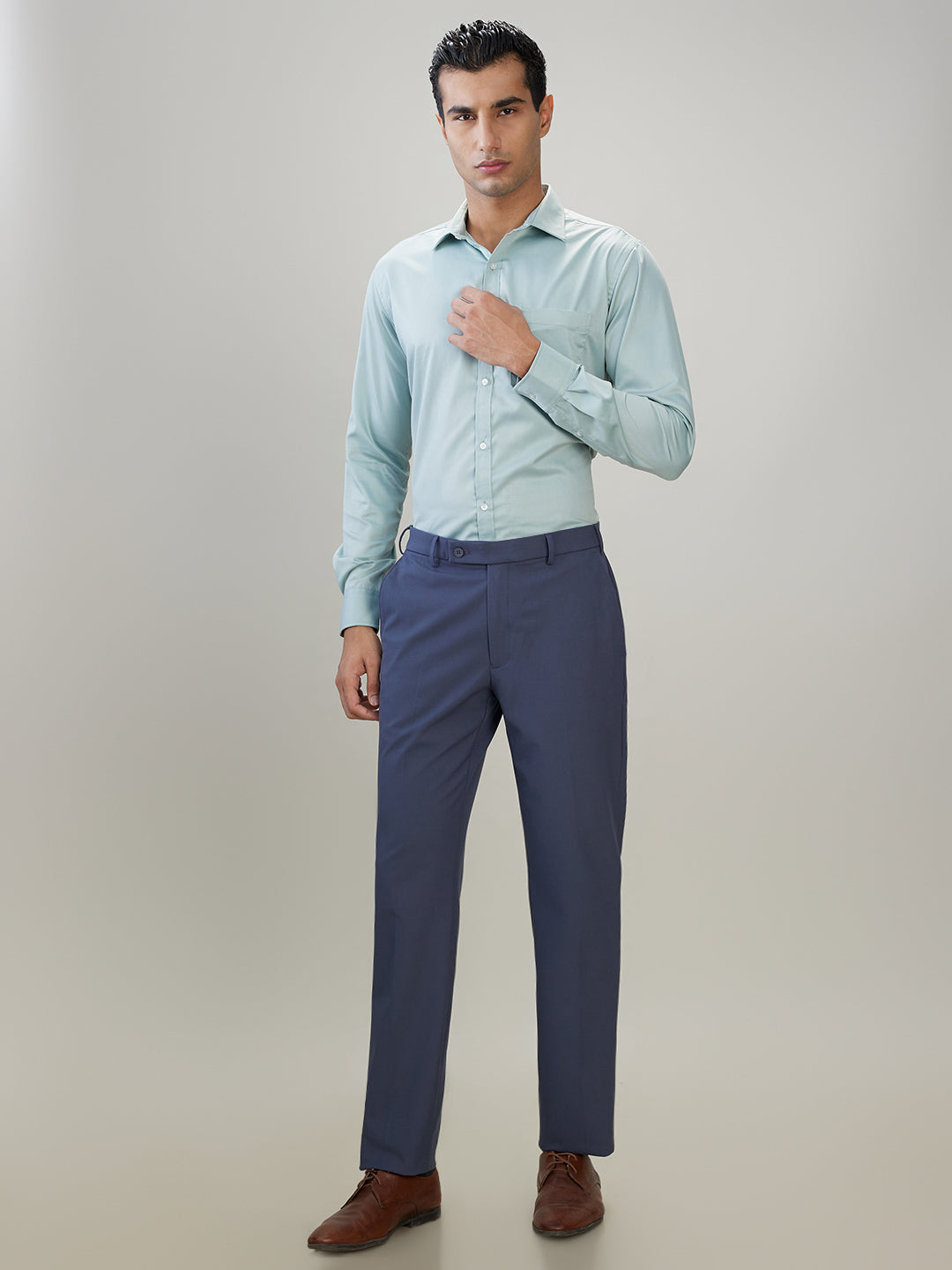 Park Avenue Men Grey Solid Slim Fit Polyester Blend Trouser