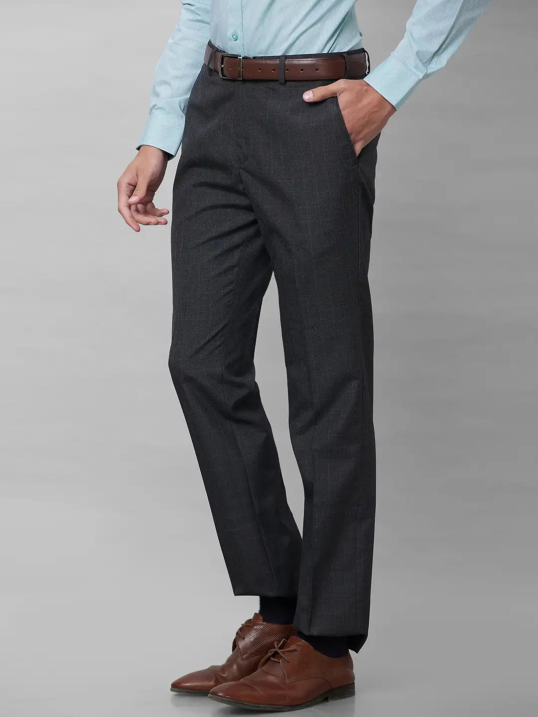 Park Avenue Men Grey Checks Smart Fit Polyester Blend Trousers