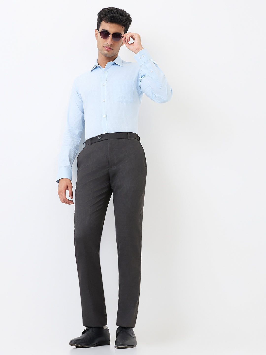 Park Avenue Men Grey Solid Regular Fit Polyester Blend Trouser