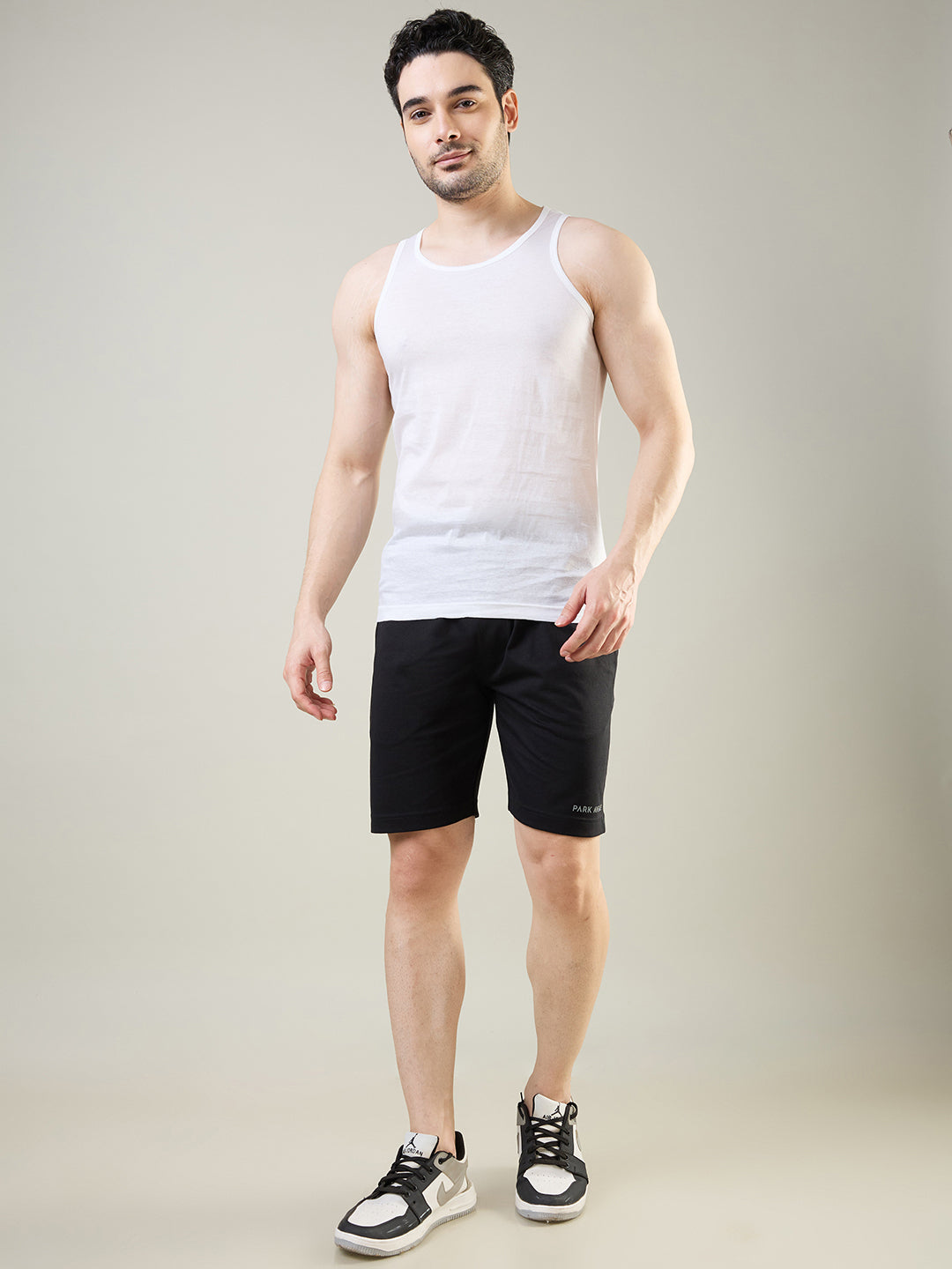 Park Avenue Men White Cotton Vest