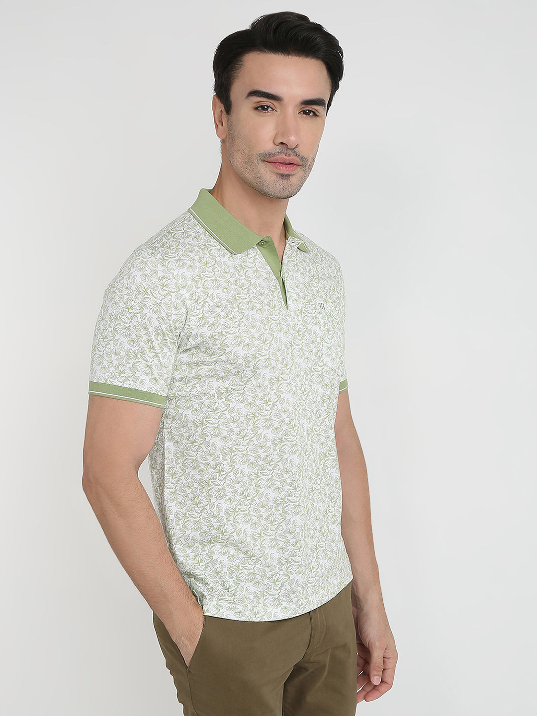 Raymond Men Green Printed Regular Fit Cotton Half Sleeve T-Shirt