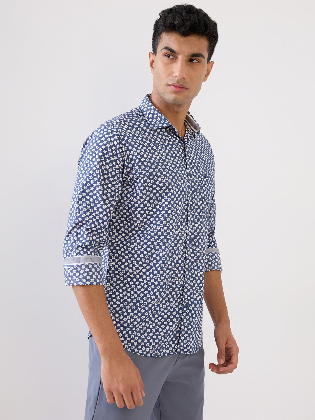 Raymond Men Blue Printed Regular Fit Linen Blend Full Sleeve Casual Shirt