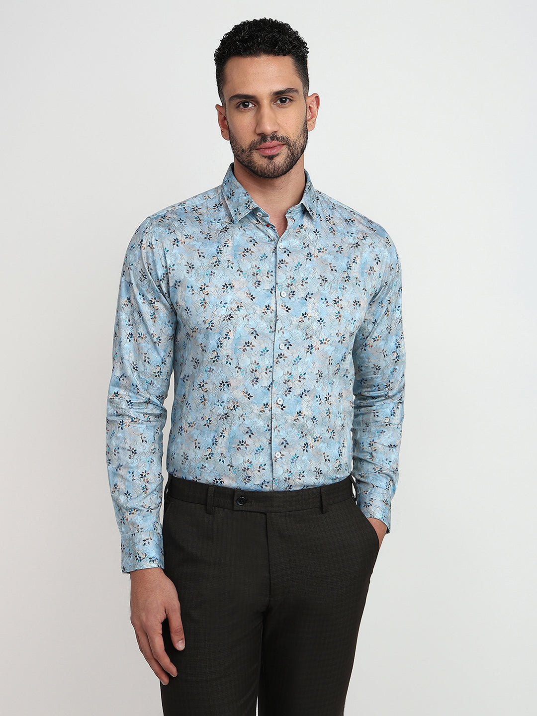 Raymond Men Blue Solid Slim Fit Cotton Casual Shirt