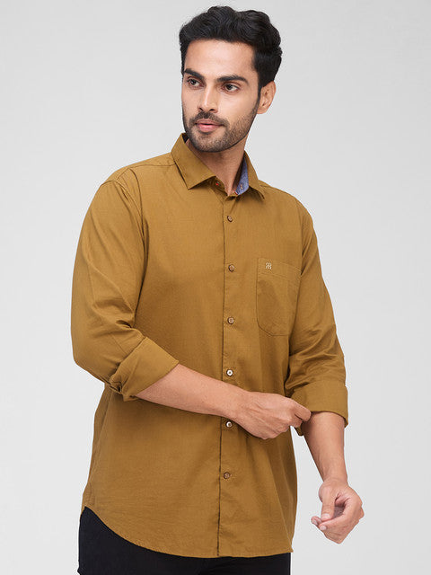 Raymond Men Khaki Solid Contemporary Fit Cotton Blend Casual Shirts