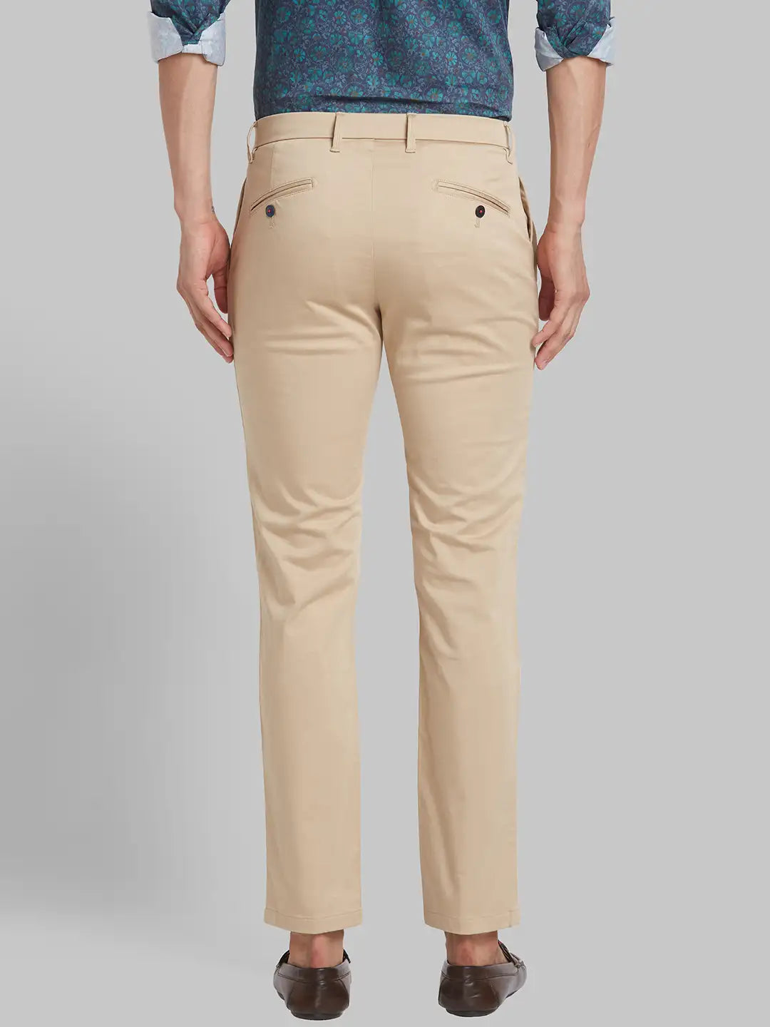 Men Fawn Slim Fit Solid Cotton Blend Trouser