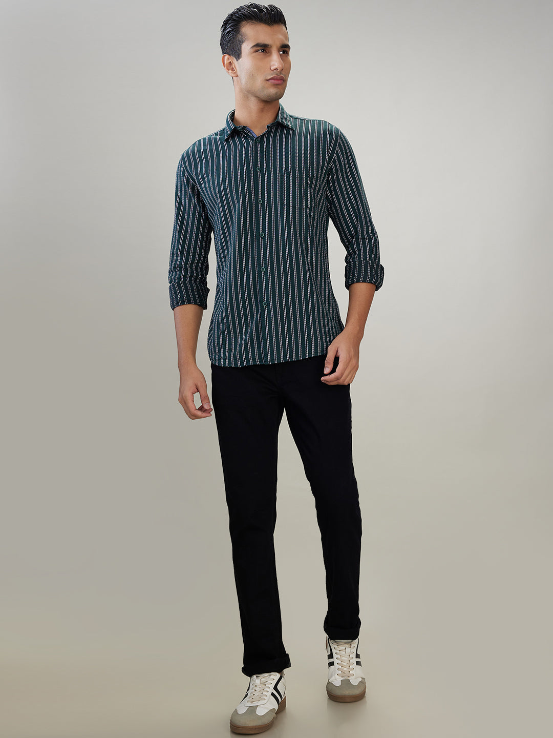 Raymond Men Black Solid Slim Fit Cotton Blend Jeans