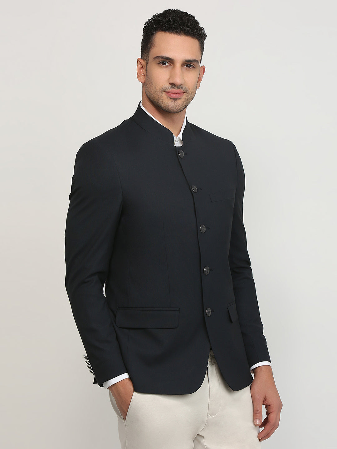 Raymond Men Blue Solid Regular Fit Polyester Blend Blazer