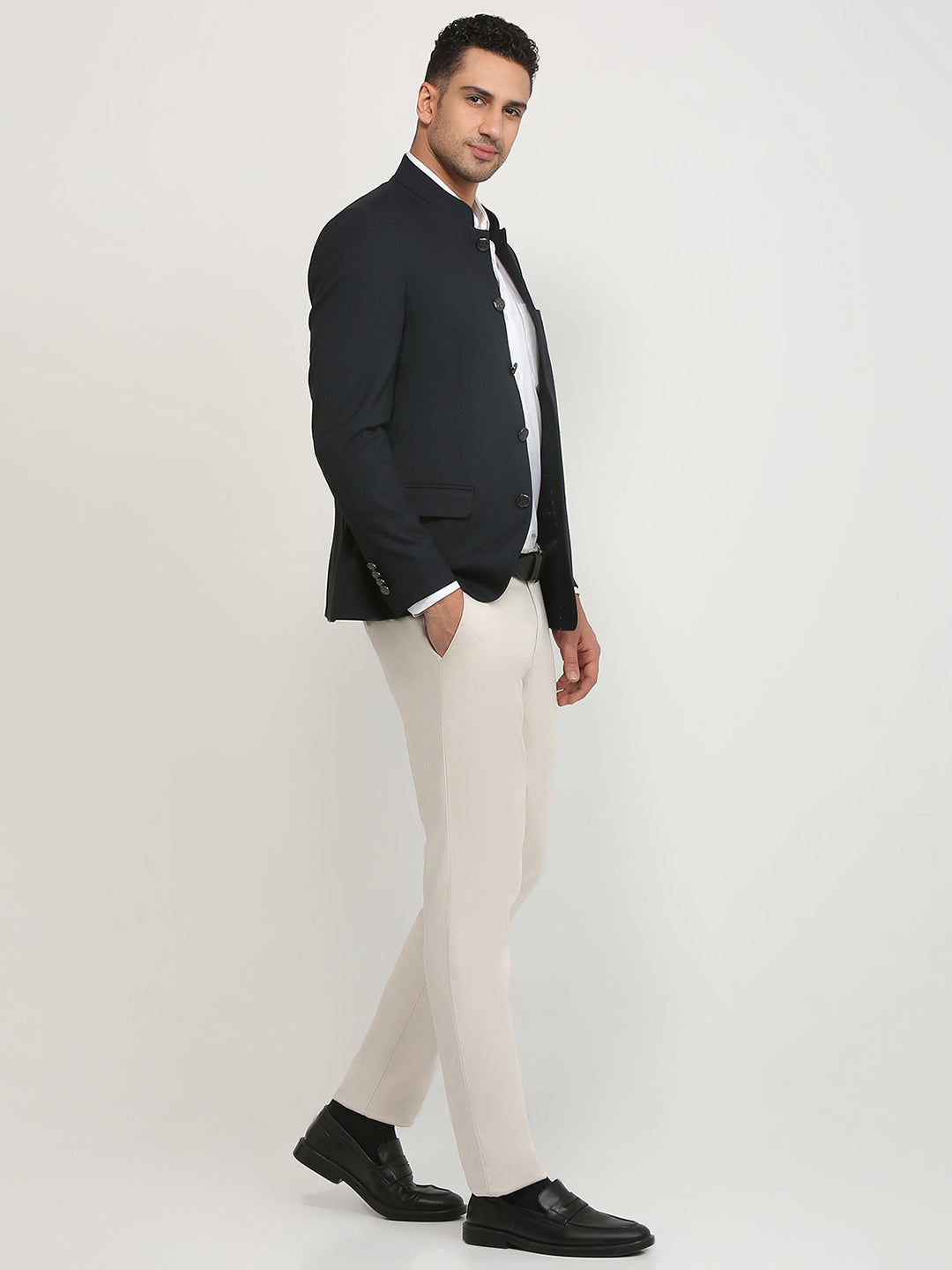 Raymond Men Blue Solid Regular Fit Polyester Blend Blazer