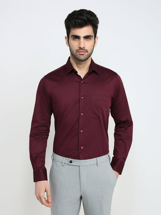 Raymond Men Maroon Solid Regular Fit Cotton Blend Full Sleeve Formal Shirt
