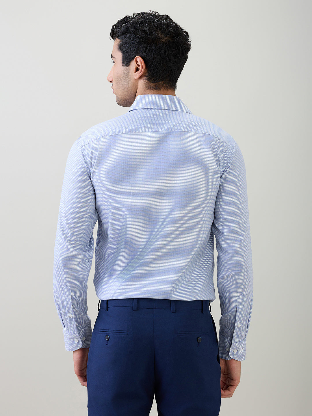 Raymond Men Blue Structure Slim Fit Cotton Full Sleeve Formal Shirt